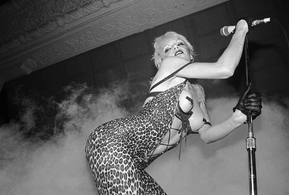 Wendy O. Williams in a sexy Tight Leopard Dress!