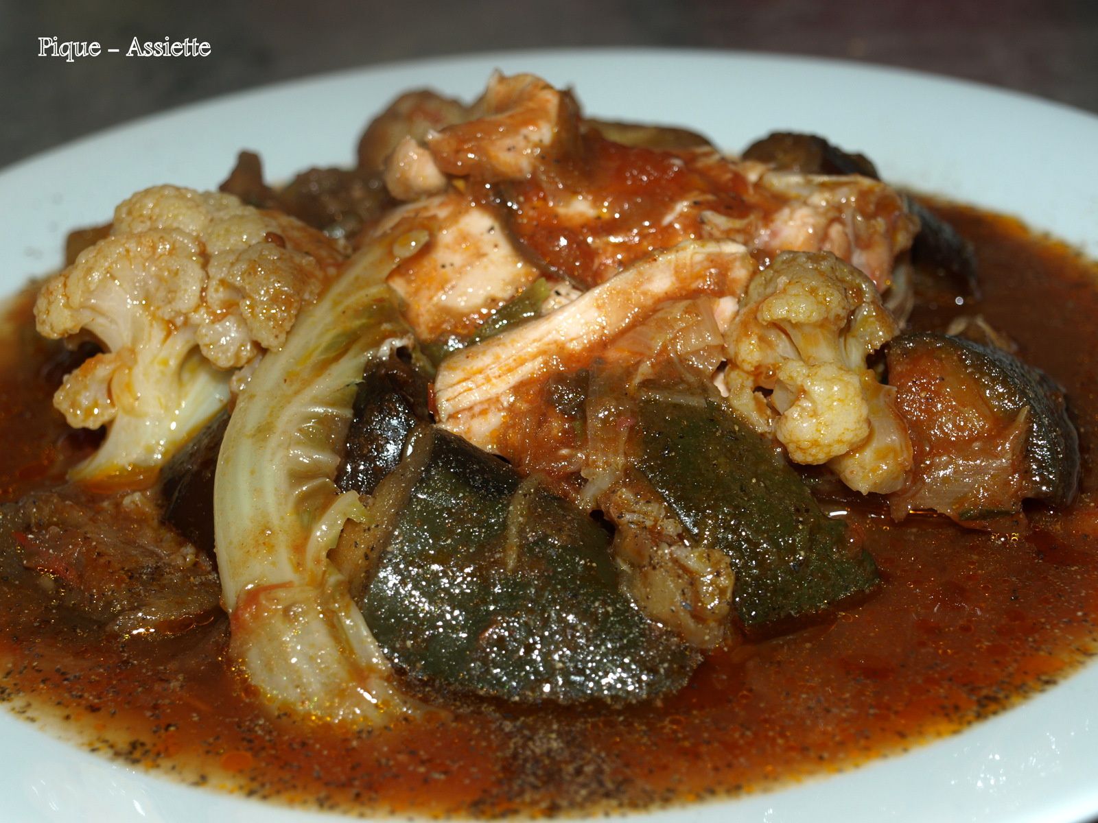 Tajine au poulet, aubergines, courgettes et choufleur (Recette en