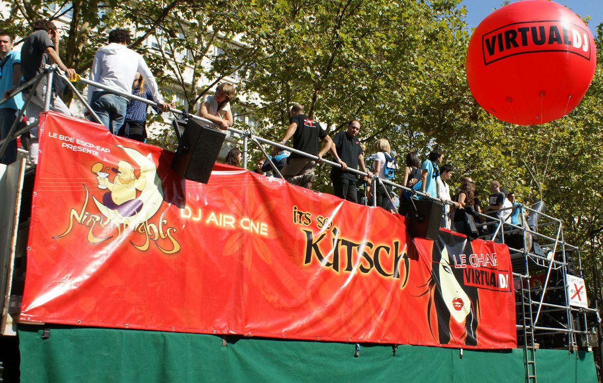 Technoparade Paris Mix City 2009