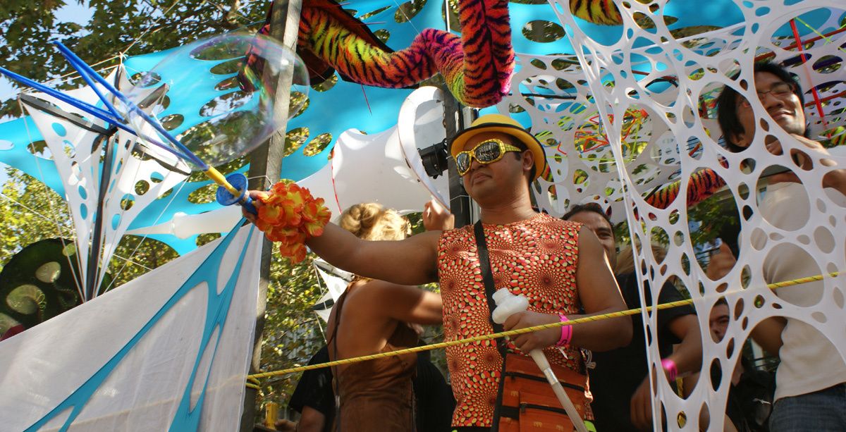 Technoparade Paris Mix City 2009