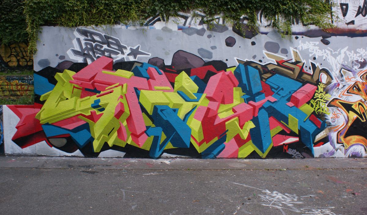 Street Art : Graffitis & Fresques Murales 94200 Ivry sur seine