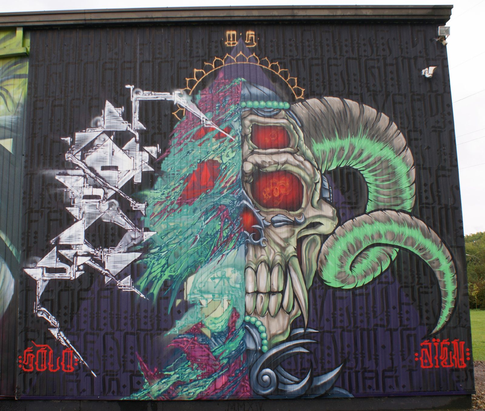 Album - Graffitis Luxembourg Tom 001