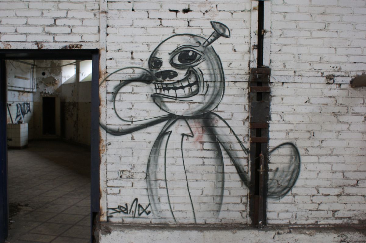 Album - Graffitis Luxembourg Tom 001