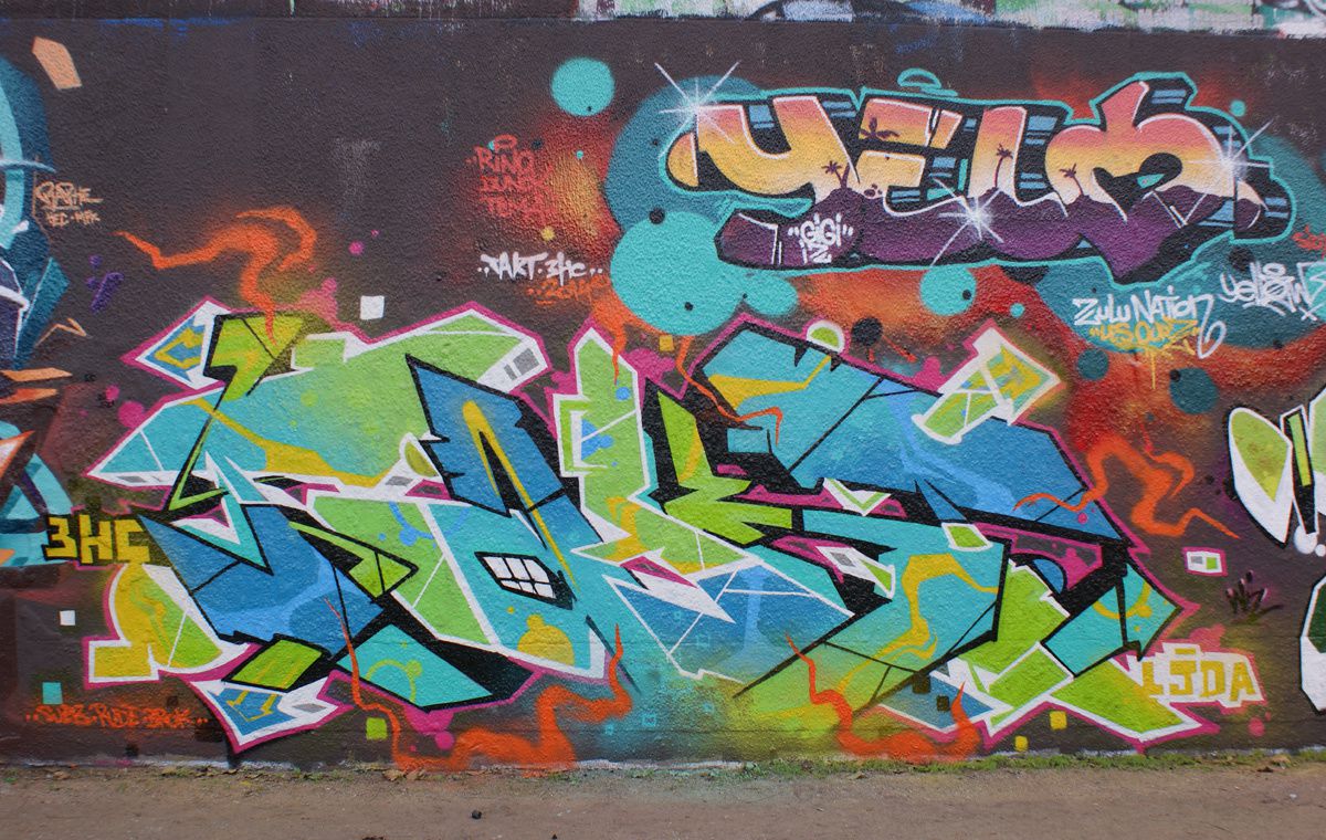 Album - Graffitis IVRY sur Seine Tom 022