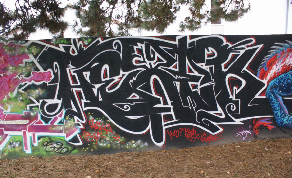 Album - Graffitis Dept 87 Tom 001