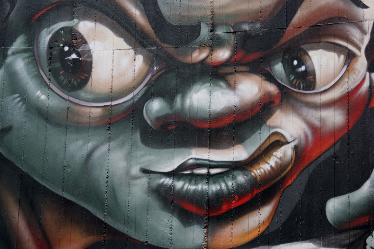 Street Art : Graffitis &amp; Fresques Murales Merch ( Luxembourg )