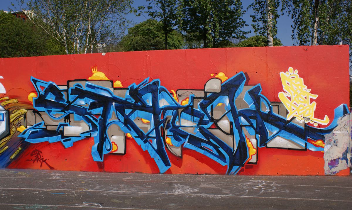 Album - Graffitis IVRY sur Seine Tom 023