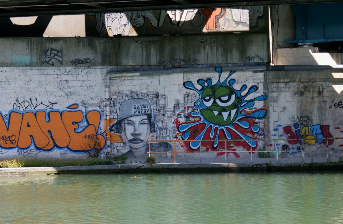 Street Art : Graffitis & Fresques Murales 93066 Saint Denis