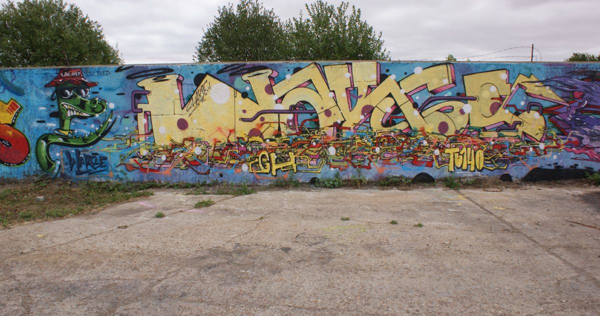 Street Art : Graffitis & Fresques Murales 27402 Le Mesnil Hardray