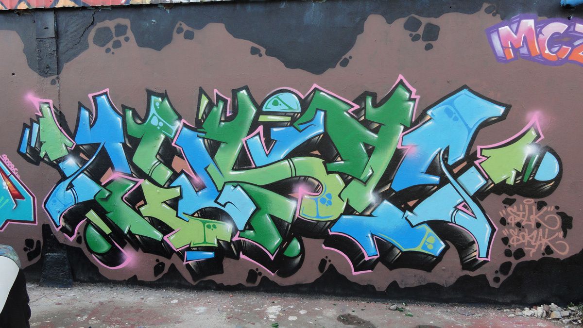 Street Art : Graffitis & Fresques Murales 93048 Montreuil