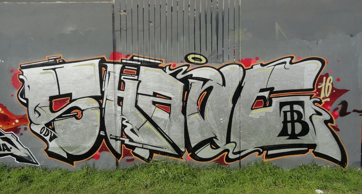 Album - Graffitis Vitry sur Seine Tom 009