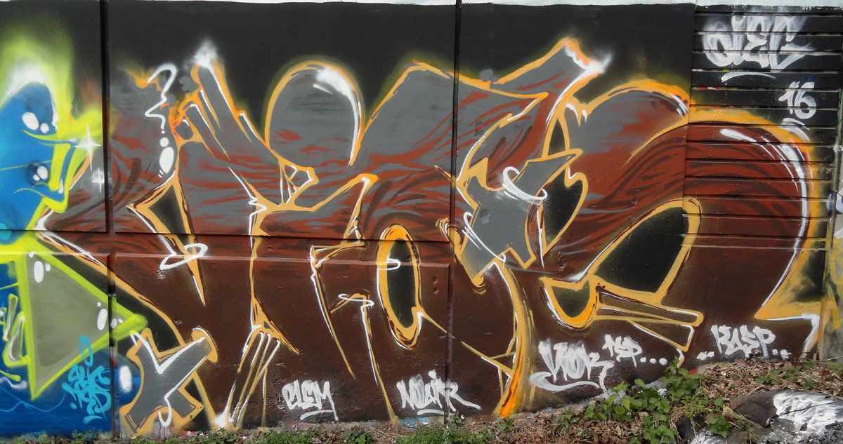 Album - Graffitis Vitry sur Seine Tom 009