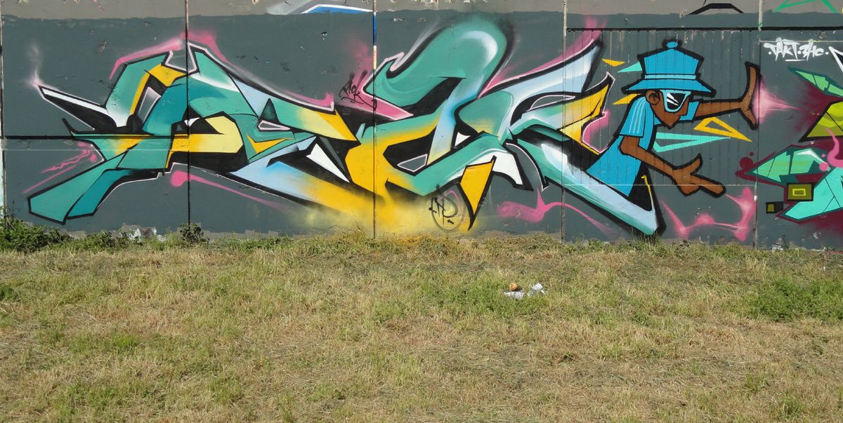 Album - Graffitis Vitry sur Seine Tom 009