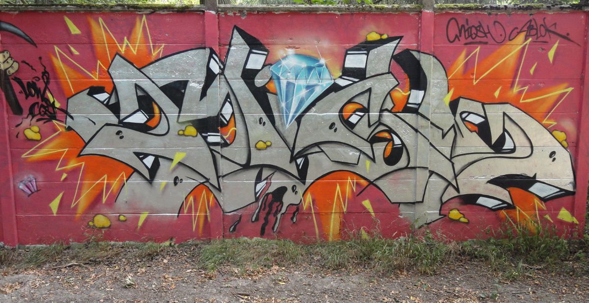 Street Art : Graffitis & Fresques Murales 91201 Draveil