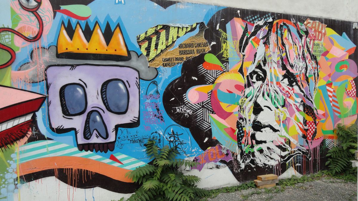 Street Art : Graffitis & Fresques Murales 93070 Saint Ouen