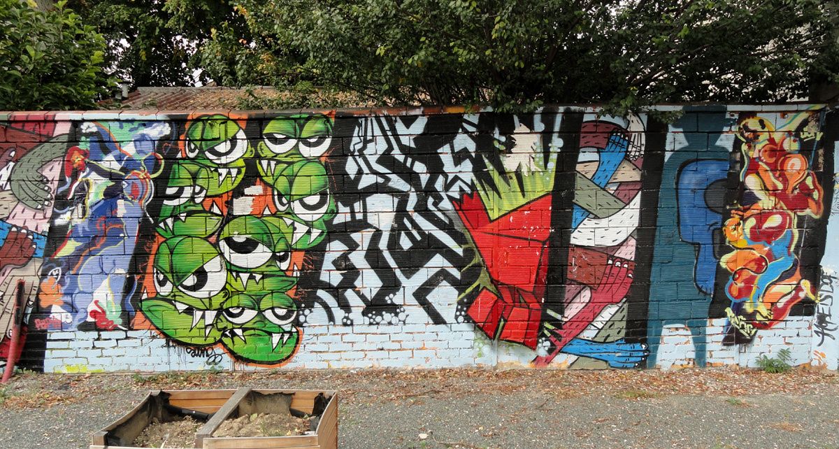 Street Art : Graffitis & Fresques Murales 93070 Saint Ouen