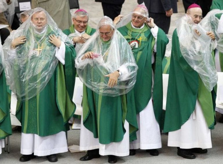 L'Eglise a enfin dit oui aux préservatifs