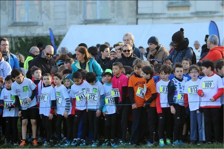 Calendrier des Cross pour les Ecoles d'Athlé du Cou : Eveils et Poussins