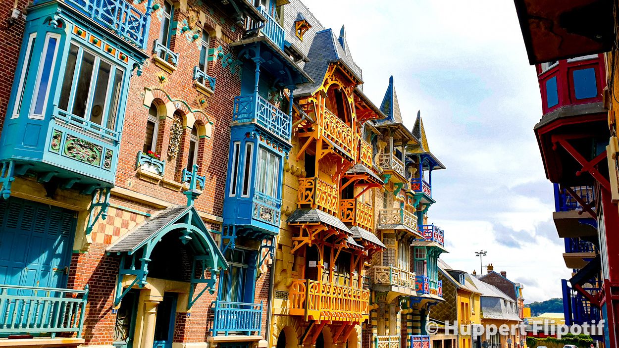 façades colorées de Mers-les-Bains architecture Belle époque