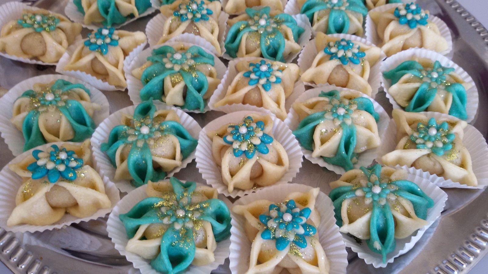 El yasmina aux amandes ( pâtisserie algérienne )