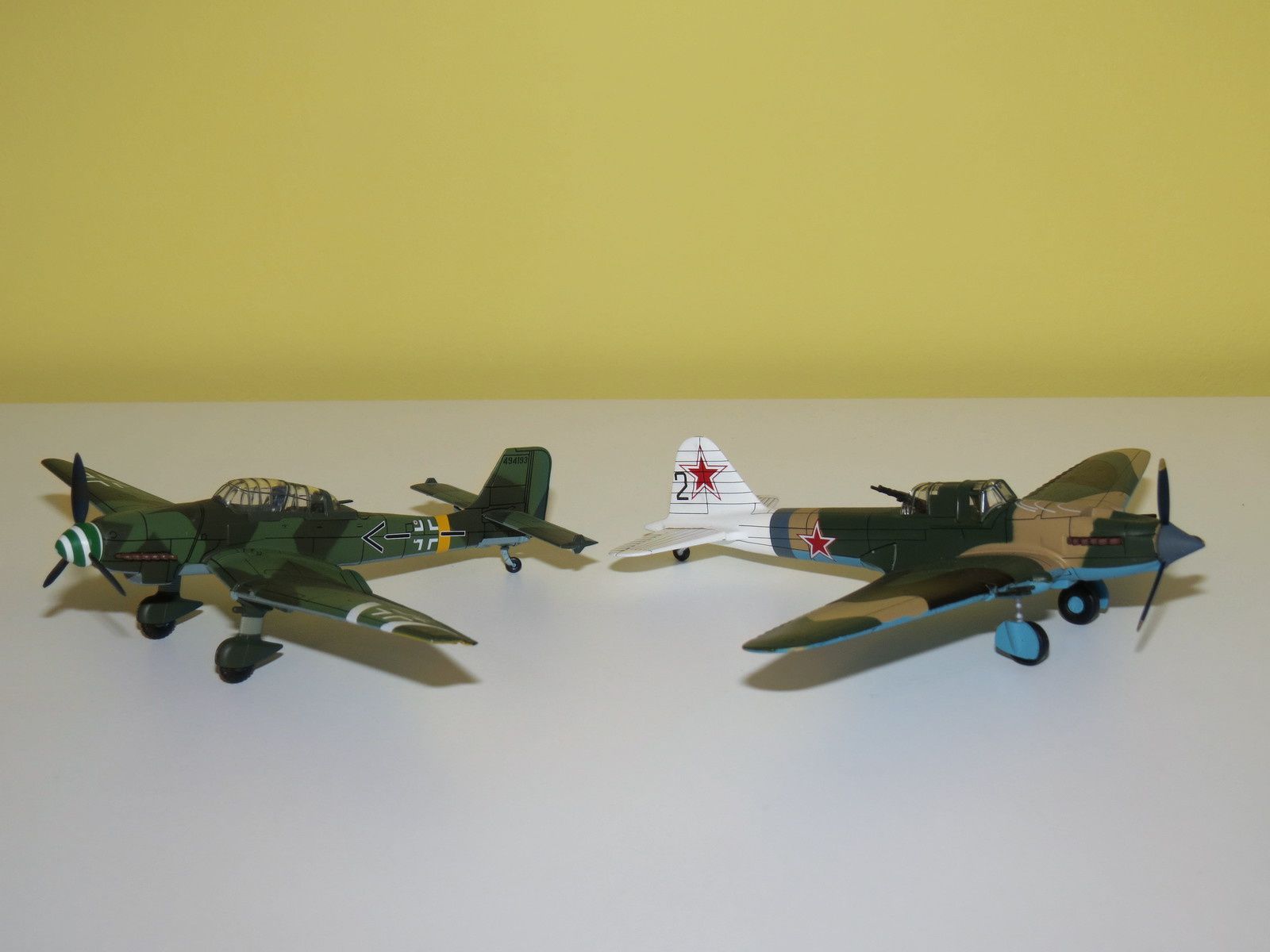 ju-87stuka vs Il-2 Chtourmovik