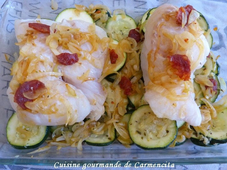 Cabillaud au four sur lit de courgettes