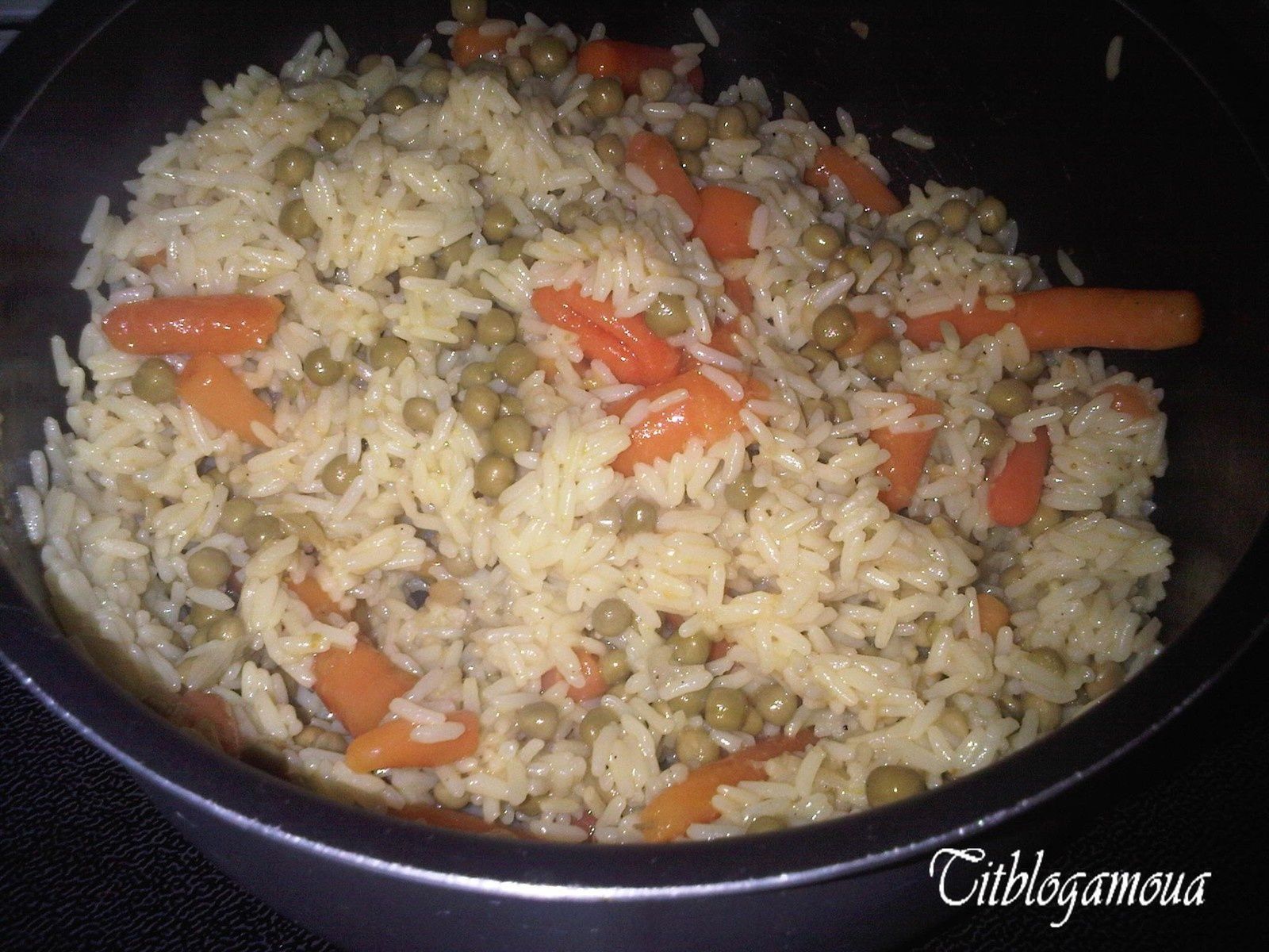 Riz aux petits pois/carottes - Le blog de titblogamoua.over-blog.com
