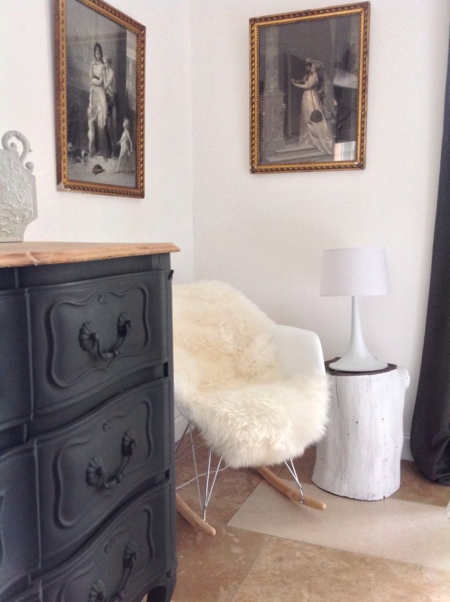 Chambre grise et blanche influencesetdecoration.over blog.com