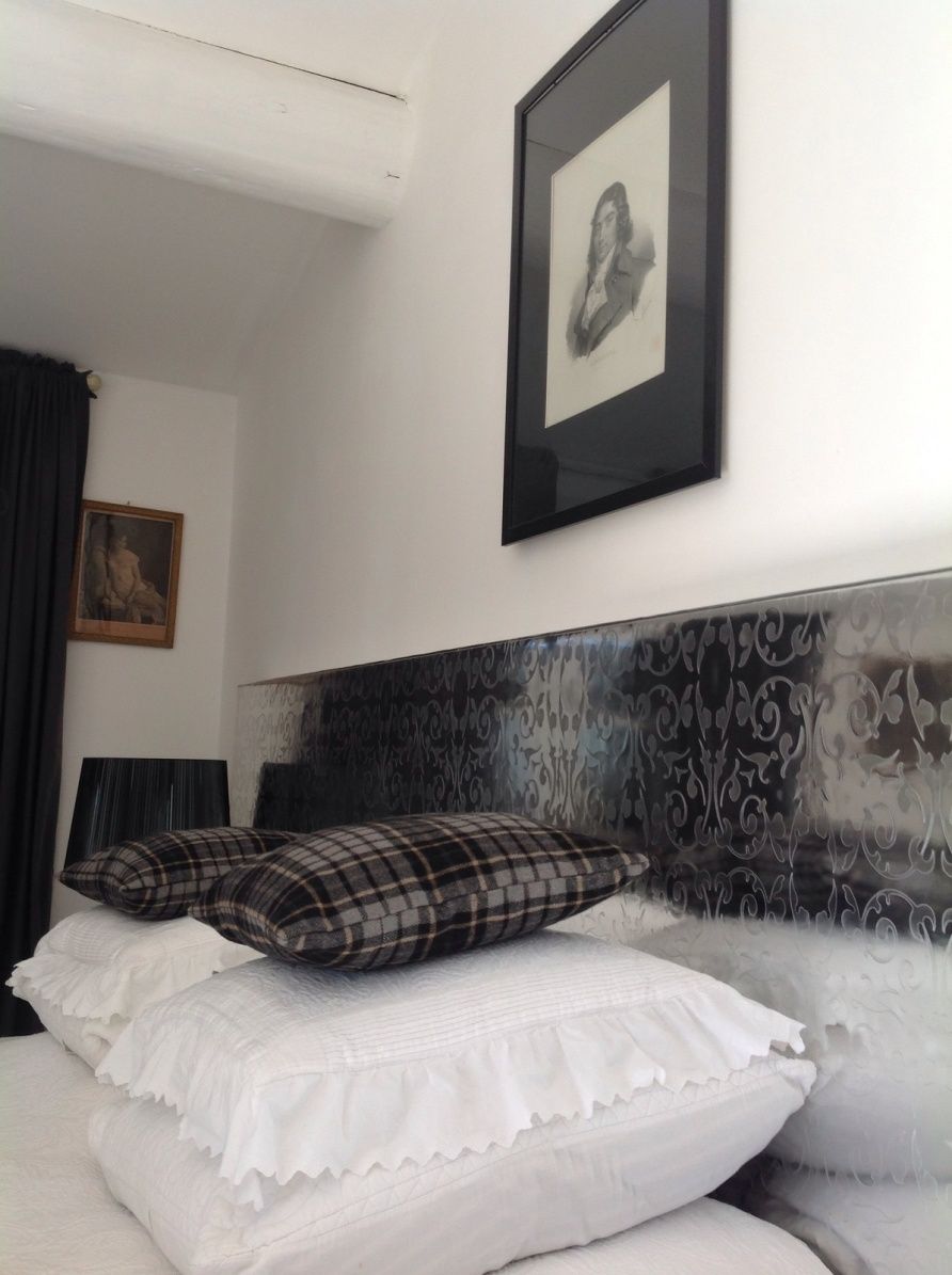 Chambre grise et blanche influencesetdecoration.over blog.com