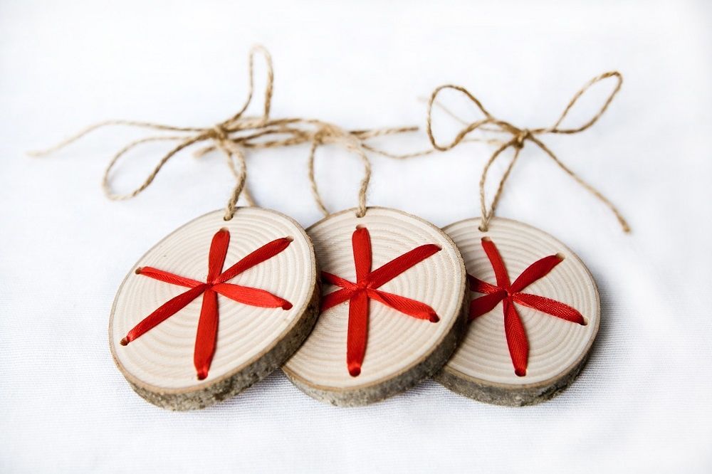 Déco en bois brut pour Noël