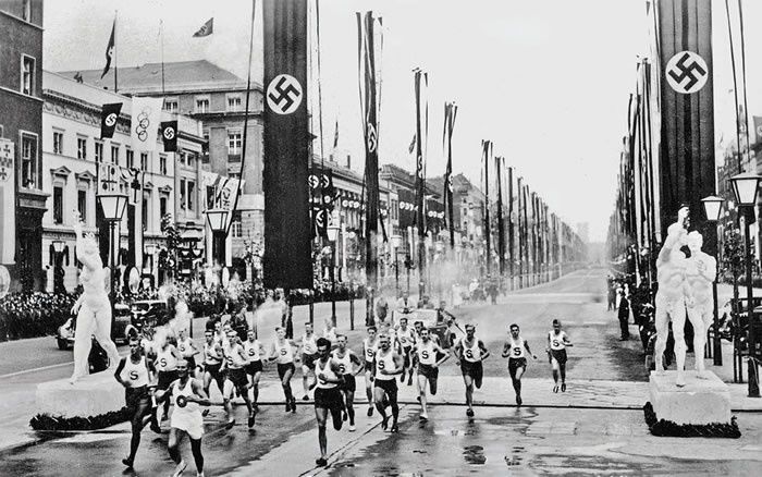 Les Jeux Olympiques De Berlin 1936 Propagande Regardez le documentaire “Les Jeux d'Hitler”, sur les JO de 1936 à
