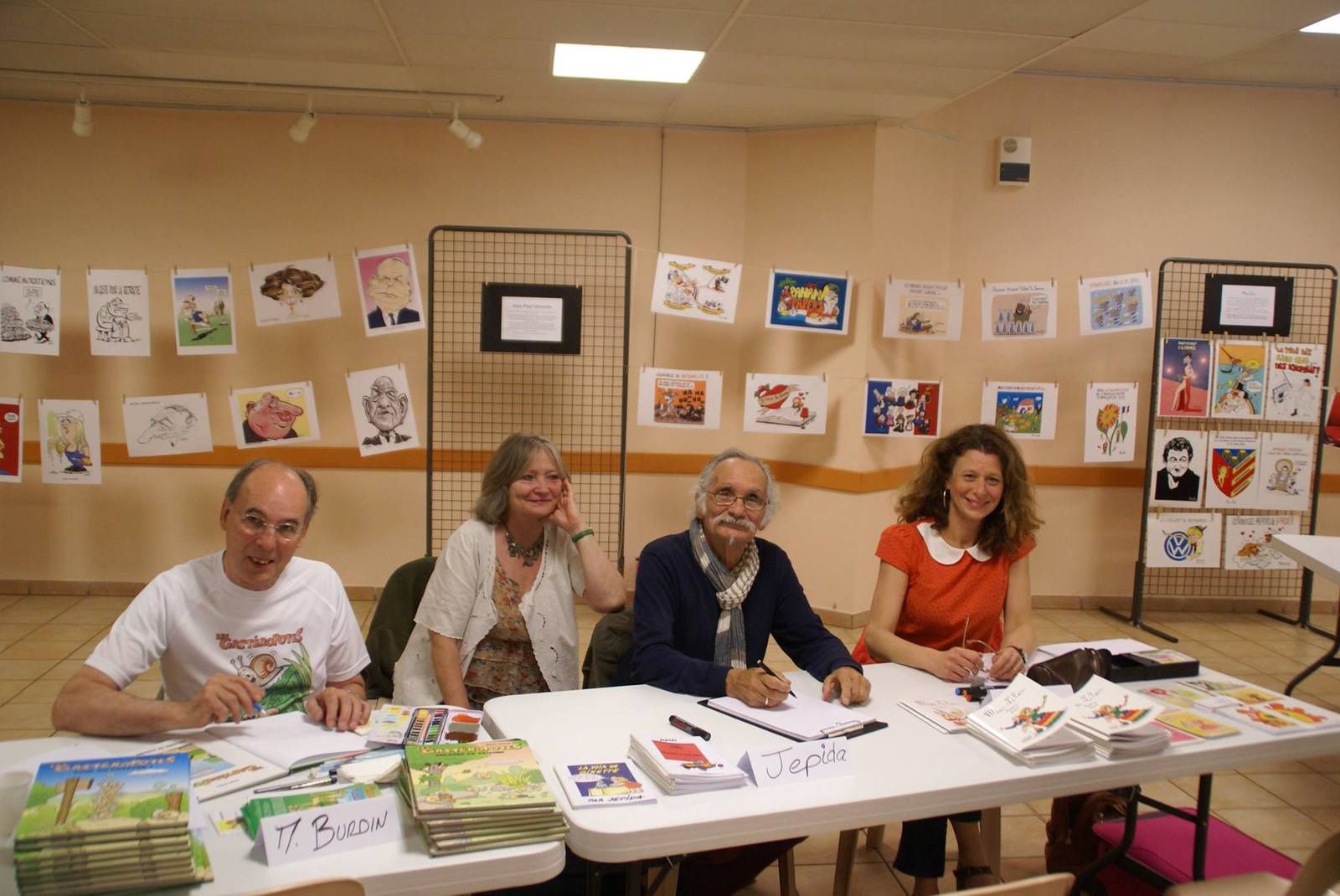 Reportage photo du Festival de Caricature et de dessin d'Humour de Bozouls ( Aveyron)