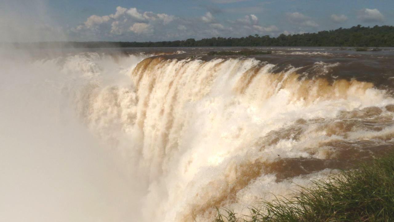 les chutes d'Iguazu (suite)