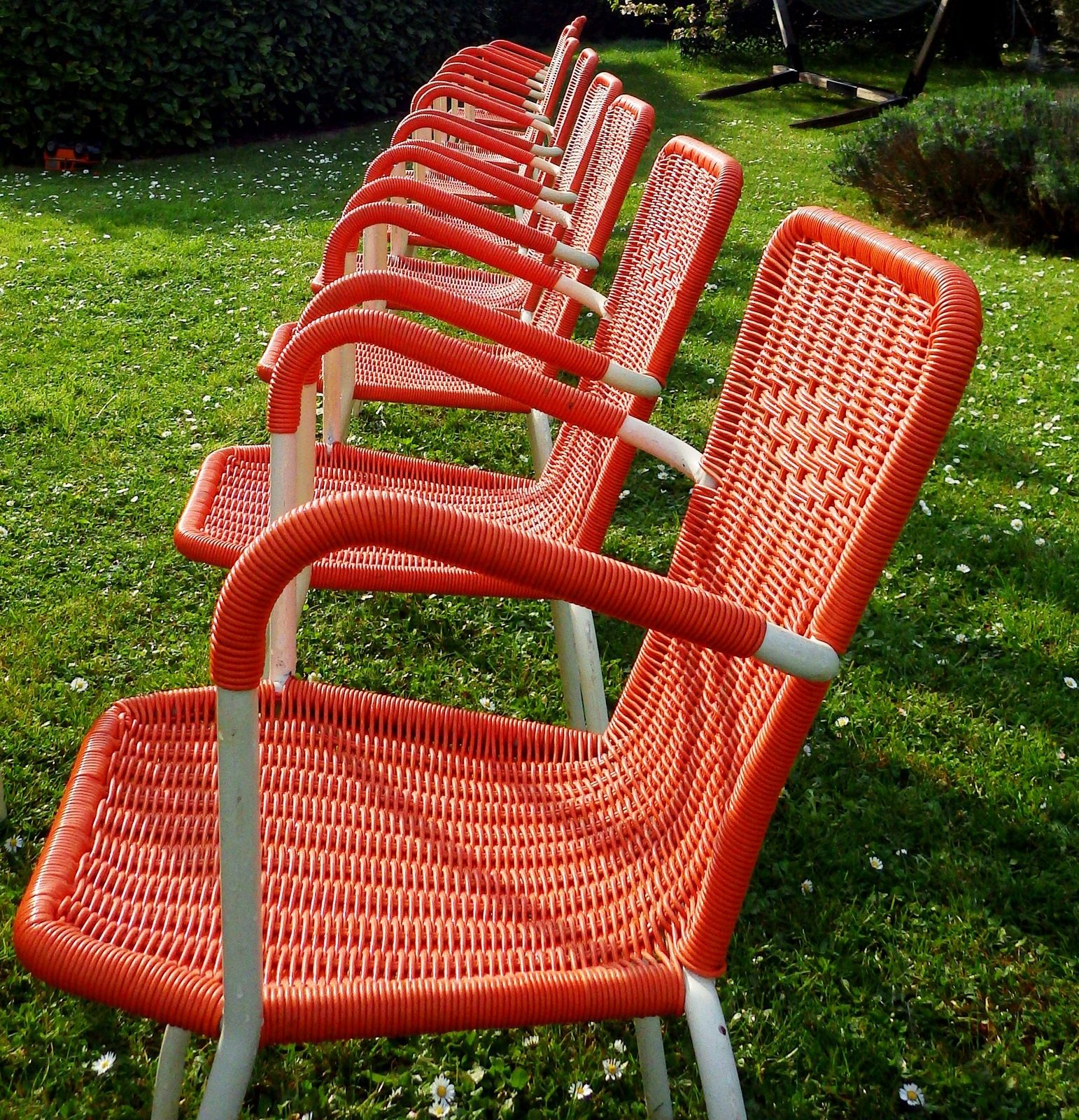 FAUTEUILS de jardin scoubidou orange vintage 1970 - Le blog DécoRécup'