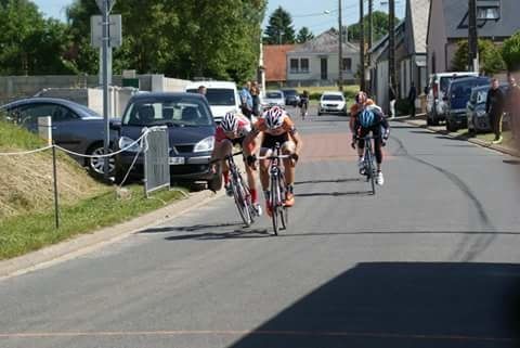 Victoire de Thomas Badouille (CS Mainvilliers) en cadets à Sandarville.