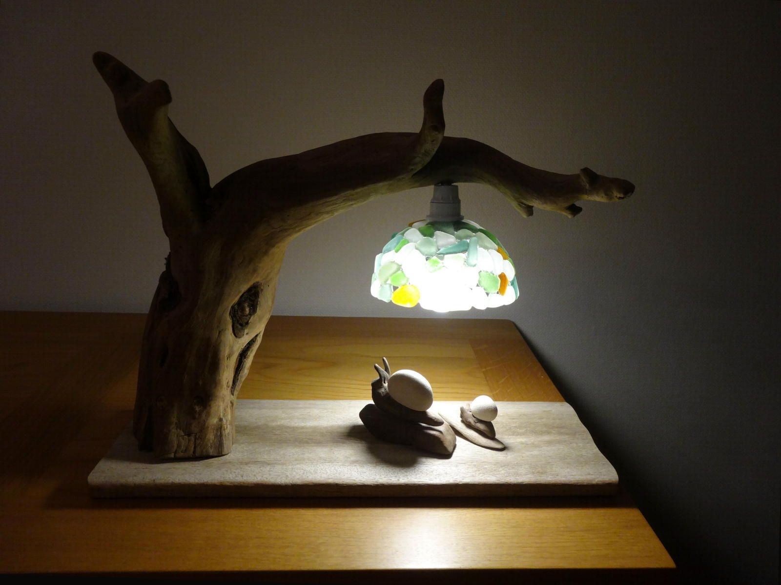Miroir Bois Flotte Casa : Travail Bois Flott? Lampe Bois Flott? et Verres Miroir Bois Flotte Casa : Travail Bois Flott? Lampe Bois Flott? et Verres