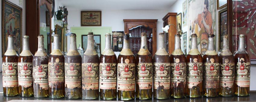 Des bouteilles Berger voyageuses - absinthemuseum.auvers-sur-oise
