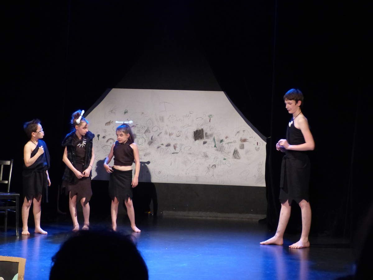 2014 L'histoire avant l'histoire (Théâtre enfants ...