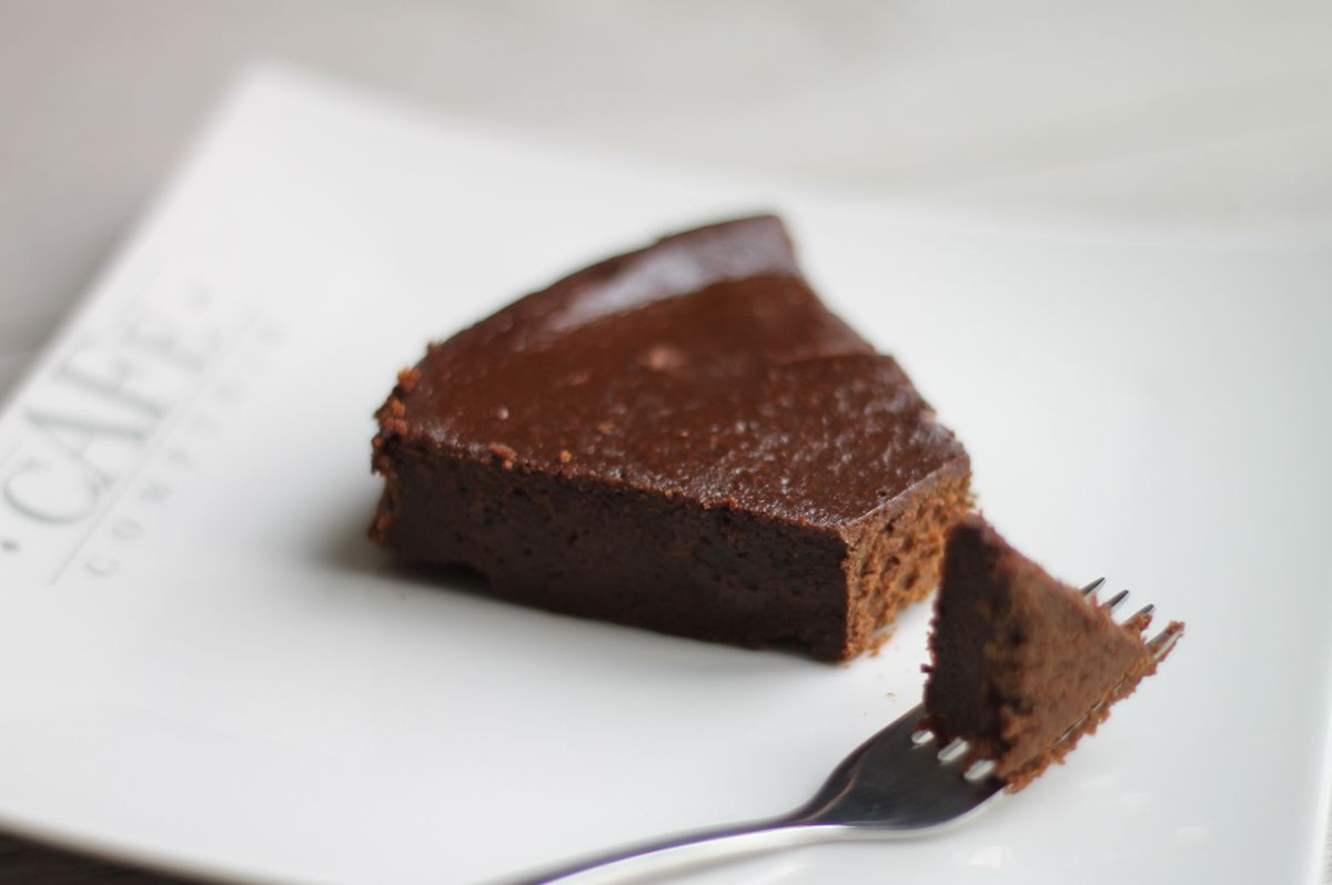 gâteau chocolat sans sucre ajouté sans beurre et sans farine - Un jardin  dans ma cuisine