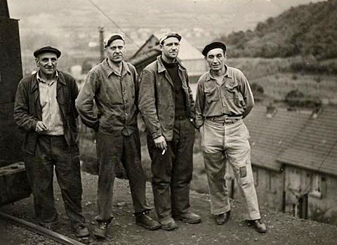 Groupes de mineurs de fer des 4 mines principales d'Algrange 