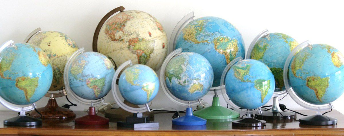 Gros globe terrestre lumineux vintage MADE IN DANMARK