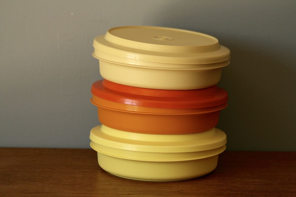 3 assiettes Tupperware avec couvercle Années 70 - Vintage