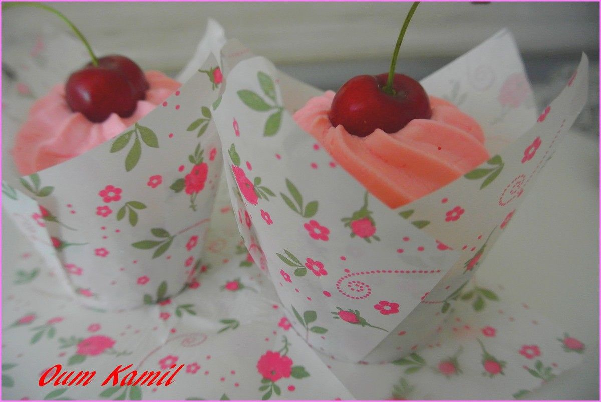 CupCakes Vanille / Fruits rouge .