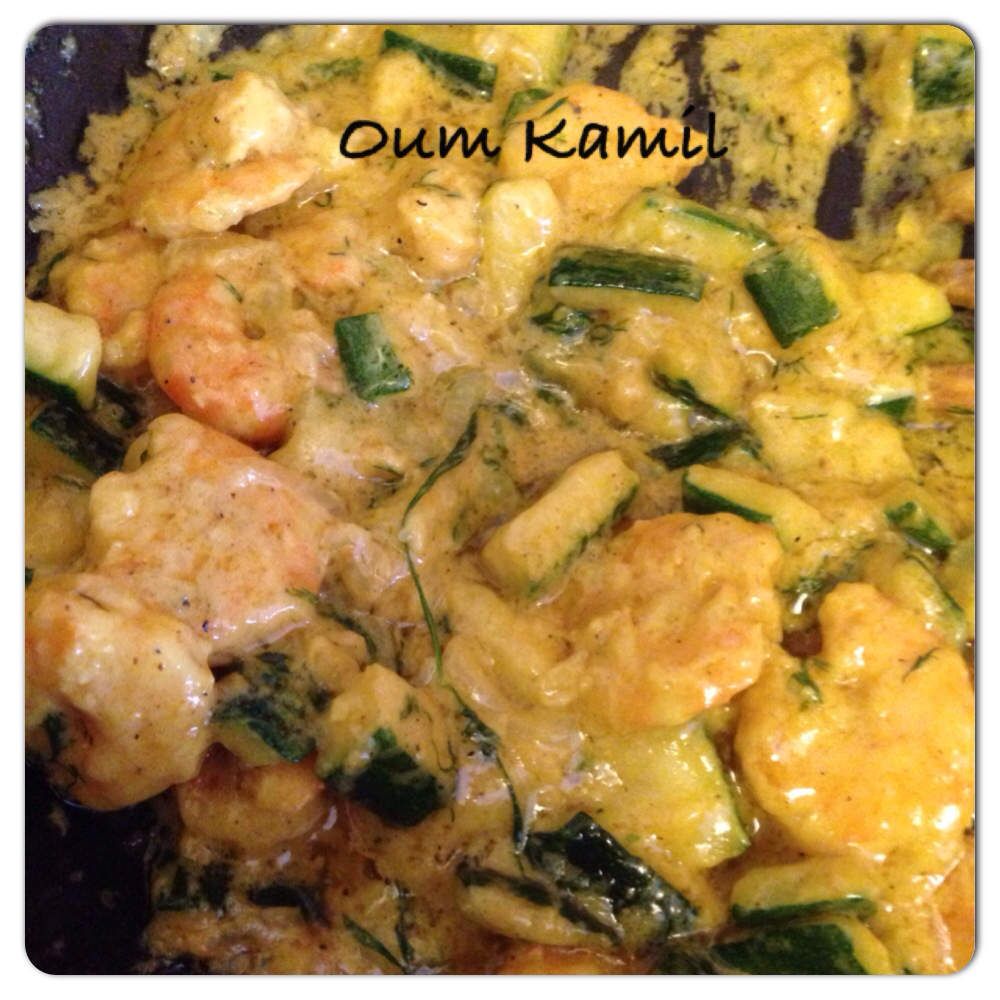 Buns farcis aux crevettes ; courgettes & fromages .