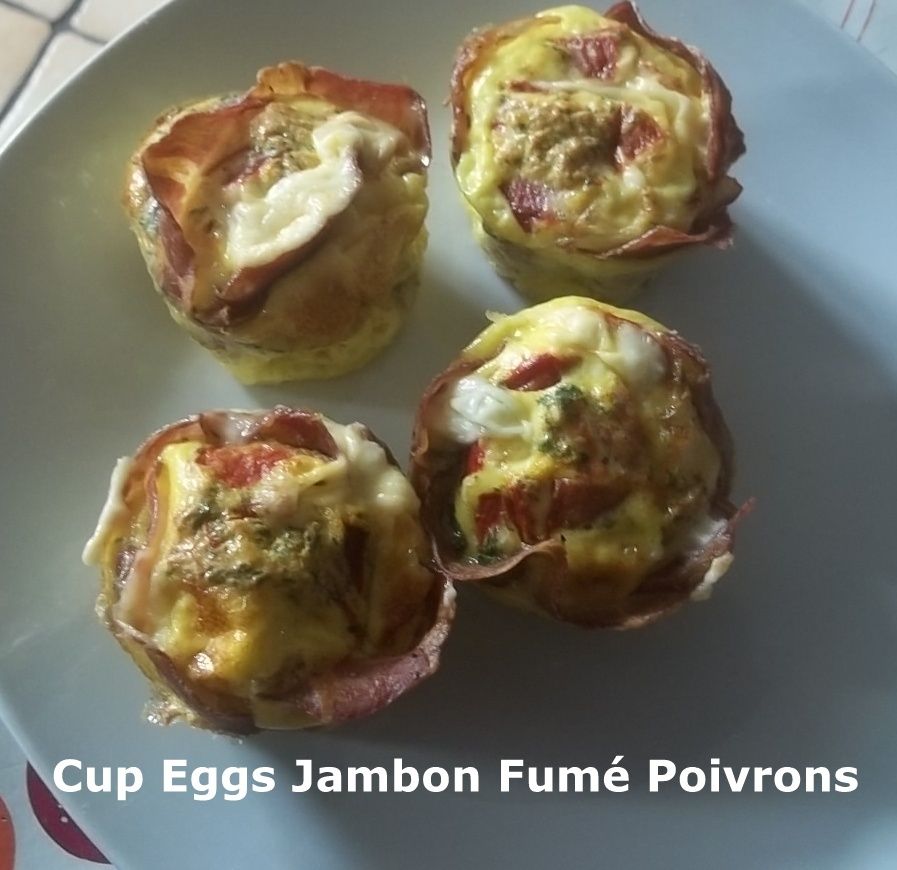 Un Tour "Rapide" en Cuisine #174 - Cup Eggs Jambon Fumé Poivrons