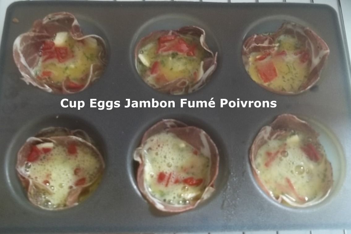 Un Tour "Rapide" en Cuisine #174 - Cup Eggs Jambon Fumé Poivrons
