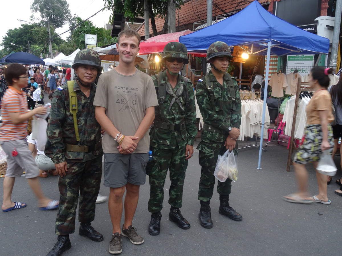 militaire prostituée