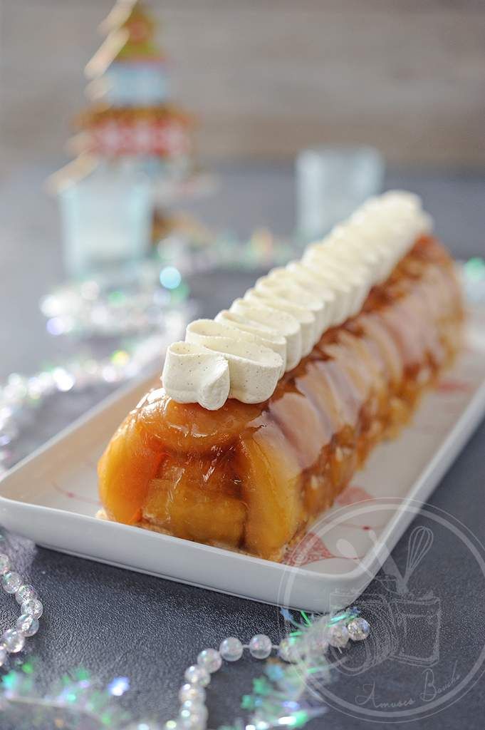 Recette de Bûche de Noël Pomme-Caramel Maison