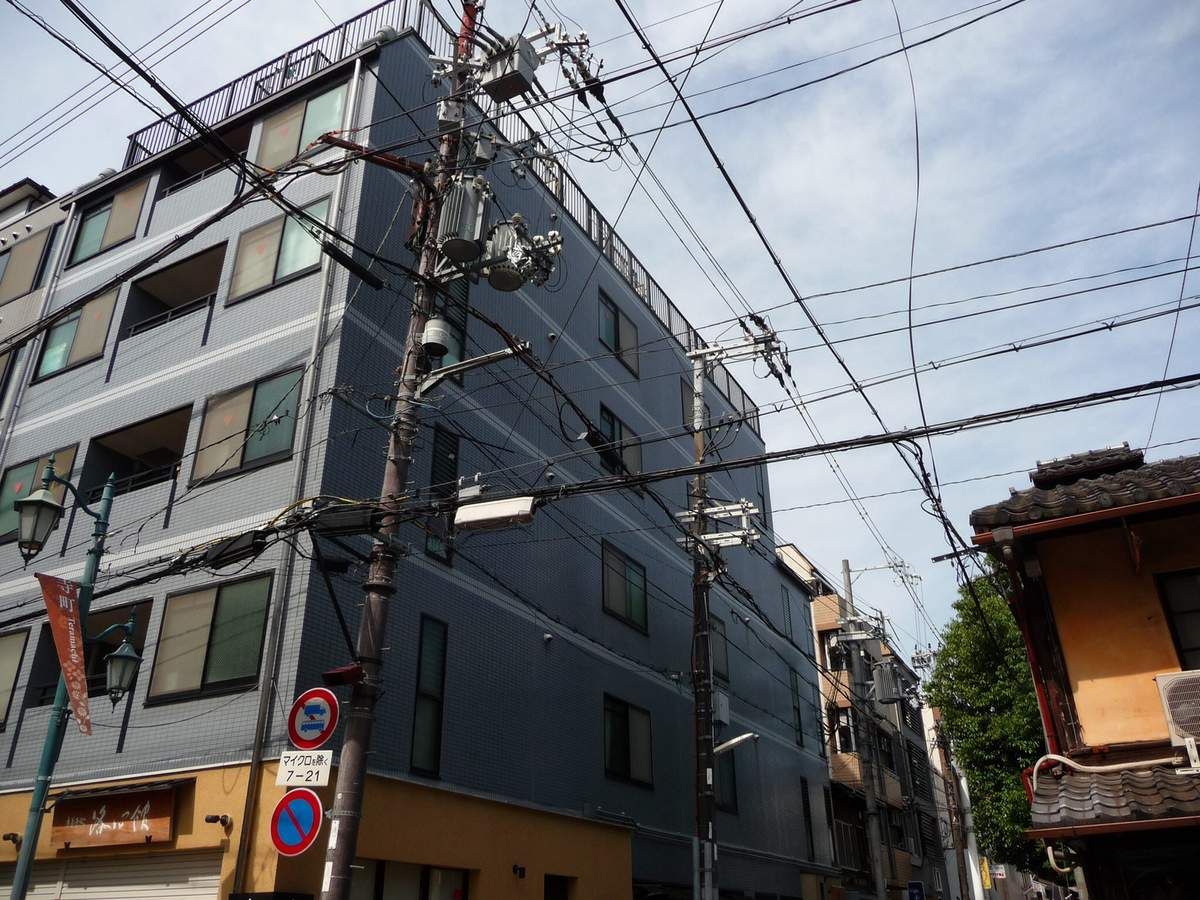 Poésie des pylônes Japonsolo