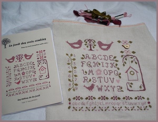 Lettres de la Forêt - Broderie Finie